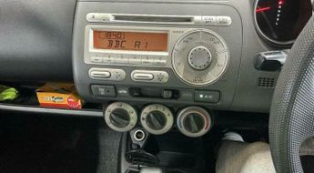 Honda Jazz 1.4 i-DSI SE CVT-7 5dr