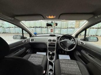 Peugeot 307 2.0 HDi S 5dr (a/c)