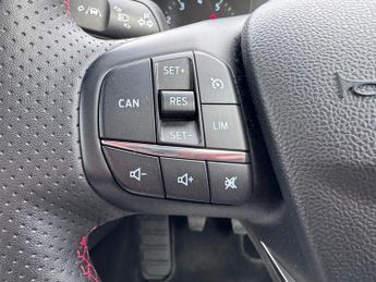 Ford Focus ST-LINE