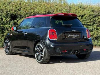 MINI Hatch 2.0 John Cooper Works Auto Euro 6 (s/s) 3dr