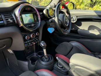 MINI Hatch 2.0 John Cooper Works Auto Euro 6 (s/s) 3dr