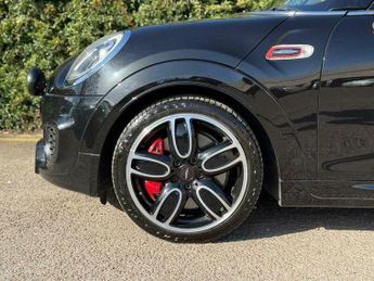 MINI Hatch 2.0 John Cooper Works Auto Euro 6 (s/s) 3dr