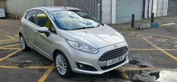 Ford Fiesta 1.0T EcoBoost Titanium Euro 5 (s/s) 5dr
