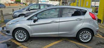 Ford Fiesta 1.0T EcoBoost Titanium Euro 5 (s/s) 5dr