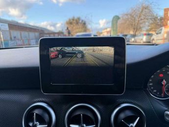 Mercedes-Benz A Class 1.5 A180d SE 7G-DCT Euro 6 (s/s) 5dr