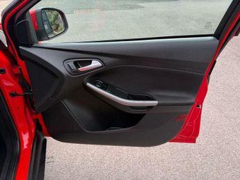 Ford Focus 1.5 TDCi Zetec Edition Powershift Euro 6 (s/s) 5dr