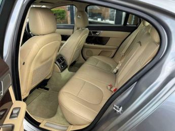 Jaguar XF 3.0d V6 Premium Luxury Auto Euro 5 4dr