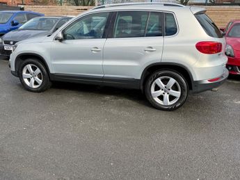 Volkswagen Tiguan 2.0 TDI BlueMotion Tech SE DSG 4WD 5dr 138BHP