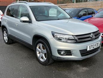 Volkswagen Tiguan 2.0 TDI BlueMotion Tech SE DSG 4WD 5dr 138BHP
