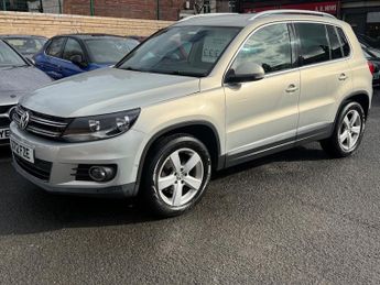 Volkswagen Tiguan 2.0 TDI BlueMotion Tech SE DSG 4WD 5dr 138BHP