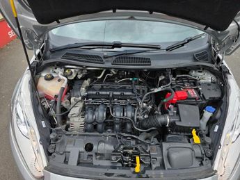 Ford Fiesta 1.6 Zetec Powershift Euro 5 5dr