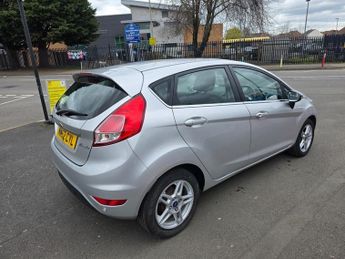 Ford Fiesta 1.6 Zetec Powershift Euro 5 5dr