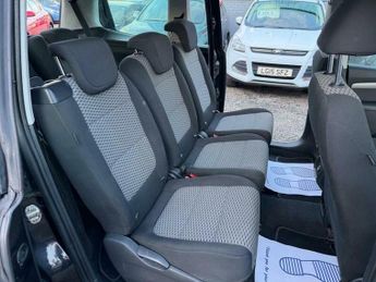 Volkswagen Sharan 2.0 TDI BlueMotion Tech S DSG Euro 5 (s/s) 5dr