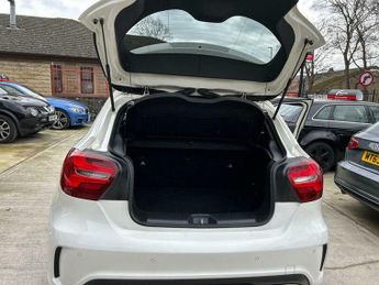 Mercedes-Benz A Class 2.1 A200d AMG Line (Premium) 7G-DCT Euro 6 (s/s) 5dr