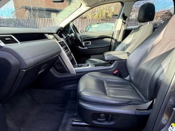 Land Rover Discovery Sport TD4 HSE