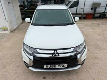 Mitsubishi Outlander 2.2 DI-D GX2 SUV 5dr Diesel Manual 4WD Euro 6 (s/s) (147 ps)