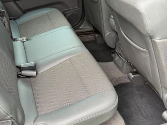 Vauxhall Zafira 1.6 16V Design MPV 5dr Petrol Manual Euro 4 (115 ps)