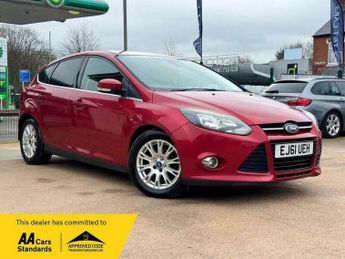 Ford Focus 1.6 TDCi Titanium Hatchback 5dr Diesel Manual Euro 5 (s/s) (115 