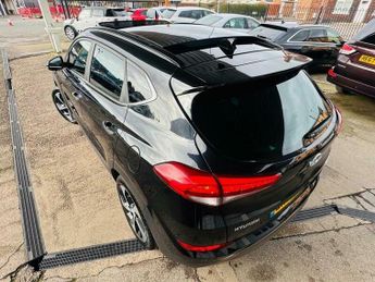 Hyundai Tucson 2.0 CRDi Premium SE Auto 4WD Euro 6 5dr