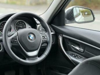 BMW 3 SERIES 2.0 320d Luxury Auto Euro 6 (s/s) 4dr