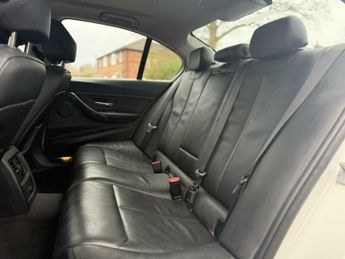 BMW 3 SERIES 2.0 320d Luxury Auto Euro 6 (s/s) 4dr