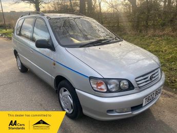 Toyota Picnic 2.0 GLS 6 Seats Automatic