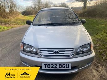 Toyota Picnic 2.0 GLS 6 Seats Automatic