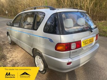 Toyota Picnic 2.0 GLS 6 Seats Automatic
