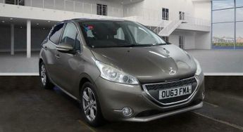 Peugeot 208 1.2 VTi PureTech Allure Euro 6 5dr