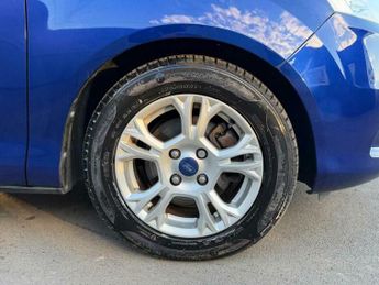 Ford B-Max 1.0T EcoBoost Zetec Euro 5 5dr