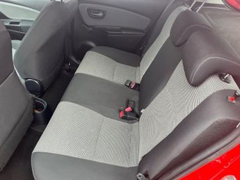 Toyota Yaris 1.5 VVT-h Icon Hatchback 5dr Petrol Hybrid E-CVT Euro 6 (101 ps)