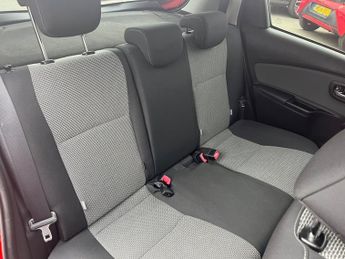 Toyota Yaris 1.5 VVT-h Icon Hatchback 5dr Petrol Hybrid E-CVT Euro 6 (101 ps)
