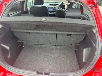 Toyota Yaris 1.5 VVT-h Icon Hatchback 5dr Petrol Hybrid E-CVT Euro 6 (101 ps)