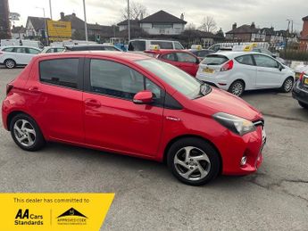Toyota Yaris 1.5 VVT-h Icon Hatchback 5dr Petrol Hybrid E-CVT Euro 6 (101 ps)