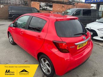 Toyota Yaris 1.5 VVT-h Icon Hatchback 5dr Petrol Hybrid E-CVT Euro 6 (101 ps)