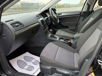 Volkswagen Golf 1.2 TSI BlueMotion Tech S DSG Euro 5 (s/s) 5dr