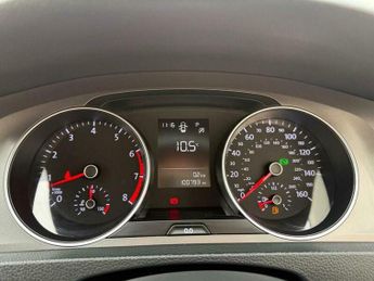 Volkswagen Golf 1.2 TSI BlueMotion Tech S DSG Euro 5 (s/s) 5dr