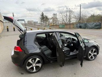 Volkswagen Golf 1.2 TSI BlueMotion Tech S DSG Euro 5 (s/s) 5dr