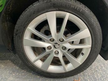 Skoda Octavia 2.0 TDI SE L DSG Euro 6 (s/s) 5dr