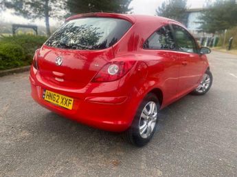 Vauxhall Corsa 1.4 16V Exclusiv Auto Euro 5 3dr