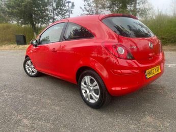 Vauxhall Corsa 1.4 16V Exclusiv Auto Euro 5 3dr