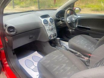 Vauxhall Corsa 1.4 16V Exclusiv Auto Euro 5 3dr
