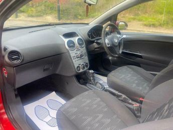 Vauxhall Corsa 1.4 16V Exclusiv Auto Euro 5 3dr