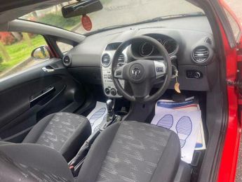 Vauxhall Corsa 1.4 16V Exclusiv Auto Euro 5 3dr
