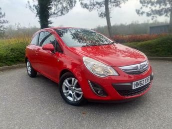 Vauxhall Corsa 1.4 16V Exclusiv Auto Euro 5 3dr