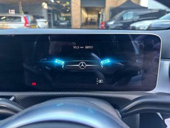 Mercedes-Benz A Class 1.5 A180d AMG Line (Premium) 7G-DCT Euro 6 (s/s) 5dr