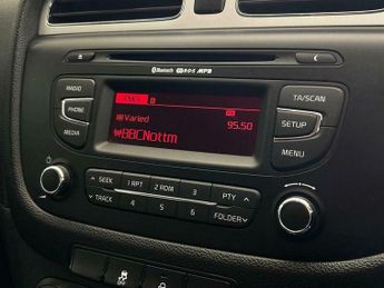 Kia Ceed 1.6 CRDi 2 Auto Euro 5 5dr