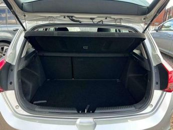 Kia Ceed 1.6 CRDi 2 Auto Euro 5 5dr