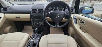 Mercedes-Benz A Class 1.5 A160 Classic SE CVT 5dr