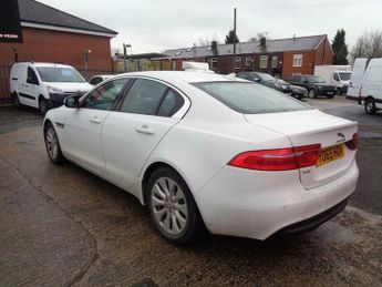 Jaguar XE 2.0d SE Euro 6 (s/s) 4dr